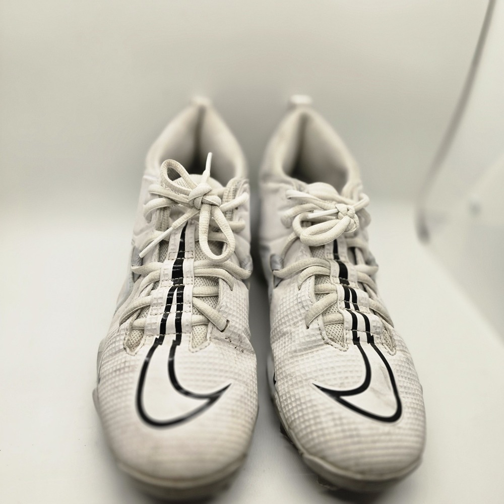 Nike 6Y White FastFlex Alpha Cleats Youth Boy‎ or Girl 6Y -CV0581-109